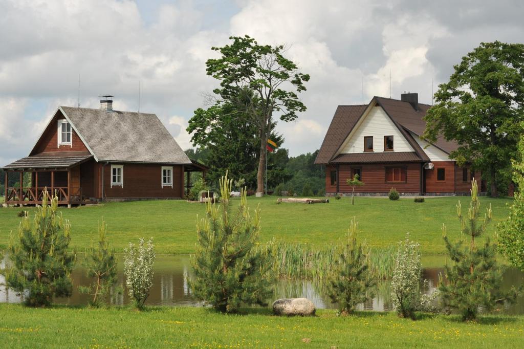 Country Houses Vidu Sodyba Pension Utena Buitenkant foto